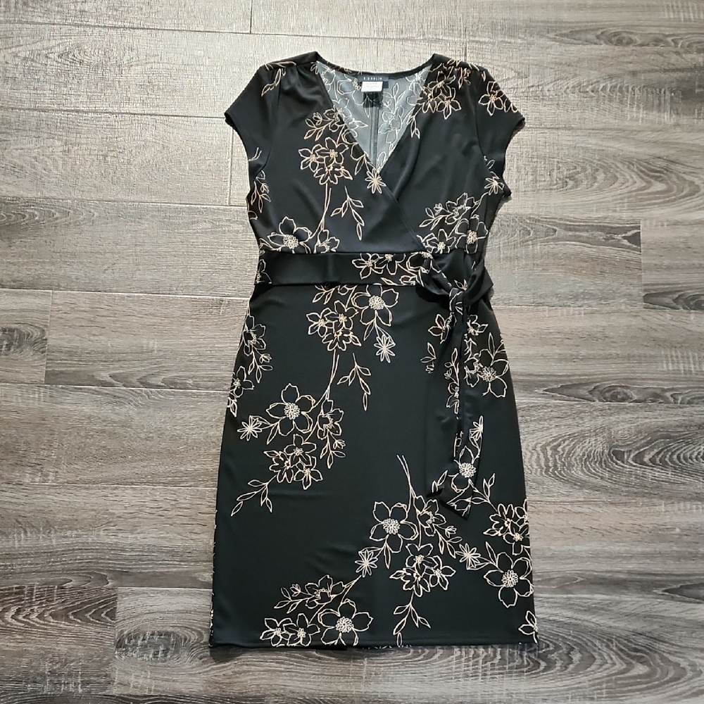 💋 B. Darlin floral tie waist Dress 💋